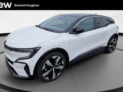 Blanc Occasion 2023 Renault Mégane Techno Berline | 28 990 € (Prix assez cher)