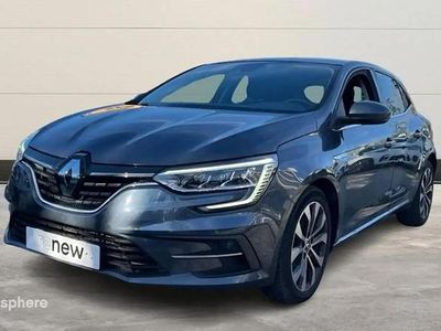 Gris Occasion 2022 Renault Mégane IV Techno Berline | 17 999 € (Prix assez cher)