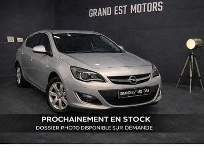Occasion Opel Astra Cosmo 110 ch (80 kW) 2014 Gris Citadine