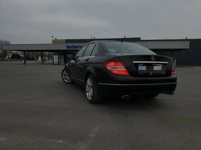 Mercedes C320