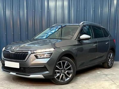 Gris Occasion 2022 Skoda Kamiq ScoutLine SUV | 15 490 € (Bon prix)