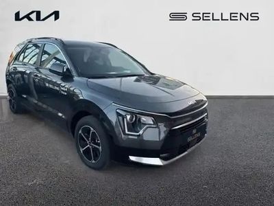 Interstellar grey Occasion 2025 Kia Niro Active SUV | 31 880 € (Prix assez cher)