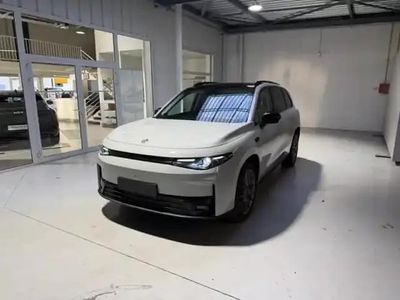 Occasion Leapmotor C10 160 kW (218 ch) 2025 Gris toundra SUV