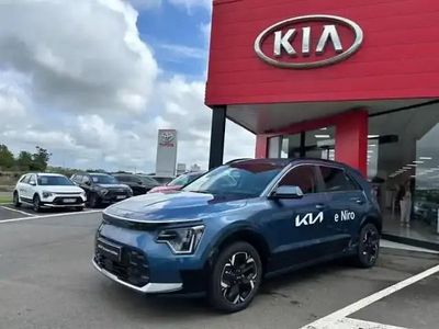 Bleu minéral métallisé Occasion 2024 Kia Niro Premium SUV | 33 890 €