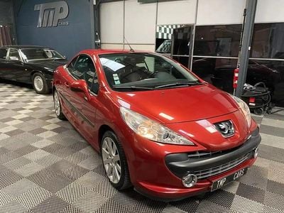 Rouge Occasion 2007 Peugeot 207 CC Sport Cabriolet | 5 990 € (Prix assez cher)