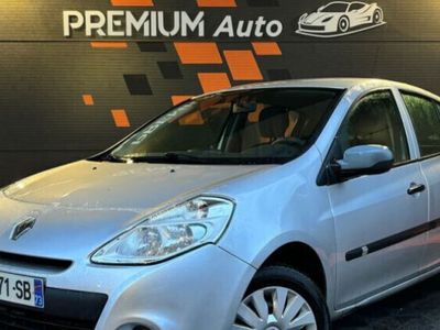 occasion Renault Clio III i 75 cv Confort 74000 km Entretien Complet Crit Air 1