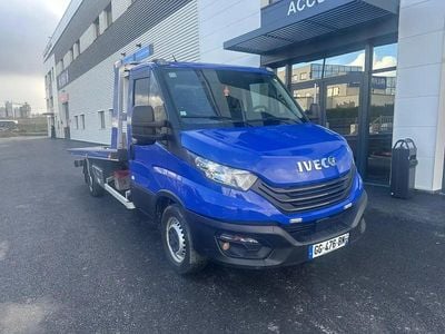 Occasion Iveco Daily 64 ch (47 kW) 2022 Bleu Van