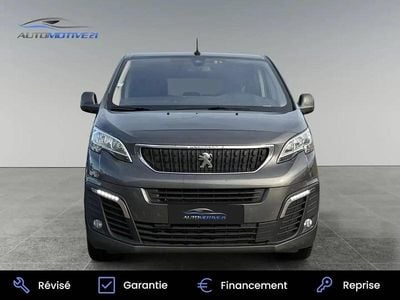 Gris Occasion 2020 Peugeot Traveller Business-Line Monospace | 23 990 € (Prix assez cher)