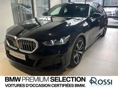 Saphirschwarz métallisé Occasion 2024 BMW 520 M Sport Berline | 59 900 € (Prix cher)