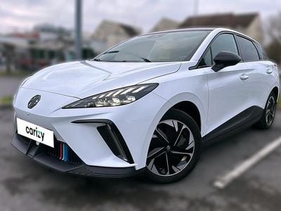 Occasion MG MG4 EV Luxury 150 kW (204 ch) 2023 Blanc Citadine