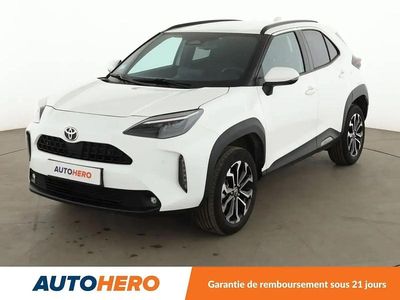 Blanc Occasion 2024 Toyota Yaris Cross Design SUV | 24 990 € (Prix juste)
