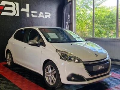 Blanc Occasion 2018 Peugeot 208 Style Citadine | 6 990 € (Prix juste)