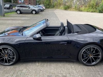 Porsche 911 Carrera