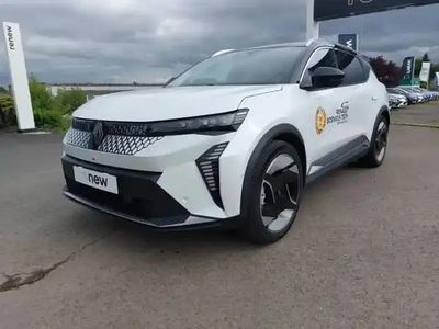 Blanc nacre toit noir Occasion 2025 Renault Scenic E-Tech SUV | 45 990 € (Prix cher)