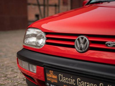 Rouge Occasion 1994 VW Golf III Berline | 10 900 €