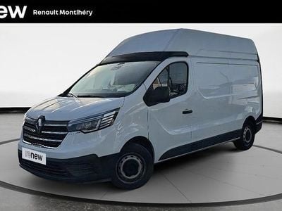 Blanc Occasion 2022 Renault Trafic Monospace | 27 990 € (Prix juste)
