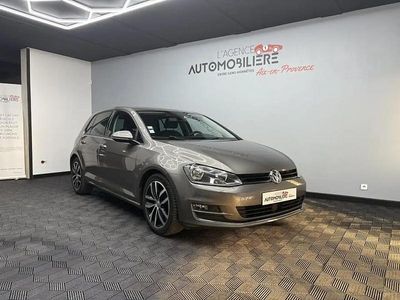 Gris Occasion 2015 VW Golf VII S Citadine | 9 990 € (Bon prix)
