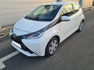 occasion Toyota Aygo II 1.0 VVT-I 4CV X-PLAY 5PTS 2016