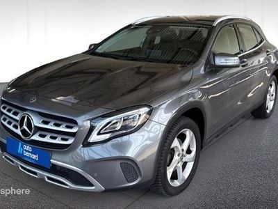 Mercedes GLA200