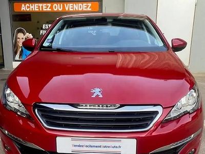 Rouge Occasion 2016 Peugeot 308 Style Berline | 9 490 € (Prix juste)