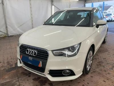 Blanc Occasion 2010 Audi A1 Ambition Berline | 9 490 € (Prix juste)
