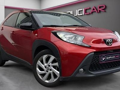 Rouge Occasion 2022 Toyota Aygo X Design SUV | 15 480 € (Prix juste)