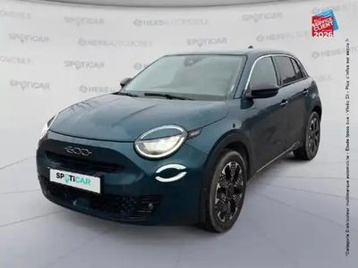 Bleu Occasion 2024 Fiat 600 La Prima SUV | 19 999 € (Prix juste)