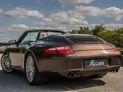 Brun Occasion 2005 Porsche 911 Carrera S Cabriolet Sport Cabriolet | 59 950 € (Prix assez cher)