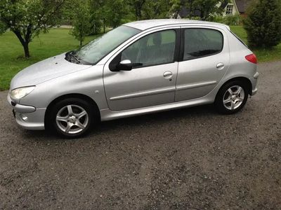 Gris Occasion 2006 Peugeot 206 Berline | 1 200 €