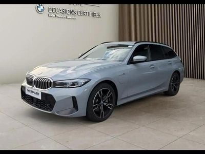 Gris Occasion 2025 BMW 330 M Sport Break | 50 690 € (Prix juste)