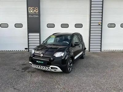 Noir cinema pastel extrasérie Nouvelle 2025 Fiat Panda Classica Berline | 19 390 € (Prix assez cher)