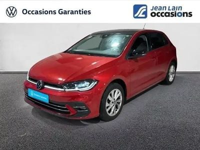 Rouge roi metallise toit noir Occasion 2023 VW Polo S Berline | 20 390 € (Prix juste)