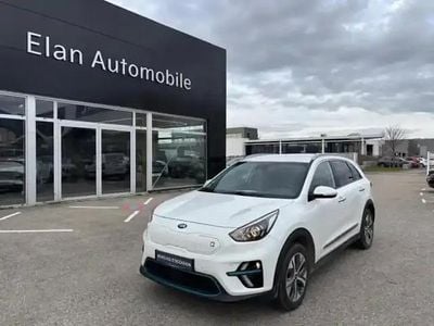 Blanc celeste Occasion 2022 Kia e-Niro Active SUV | 16 900 €
