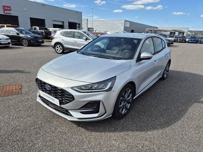 Gris Occasion 2024 Ford Focus ST-Line X Berline | 19 999 € (Bon prix)