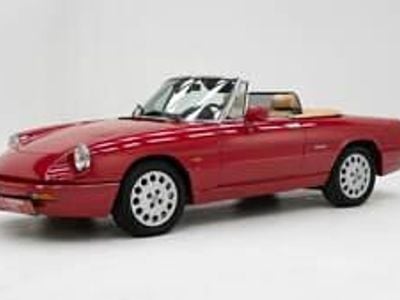 Occasion Alfa Romeo Spider 126 ch (92 kW) 1991 Autres Cabriolet