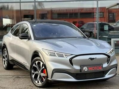 Gris Occasion 2022 Ford Mustang Mach-E Extended Range SUV | 30 990 € (Prix juste)