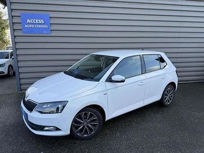 Blanc Occasion 2017 Skoda Fabia Drive Citadine | 9 430 € (Prix assez cher)