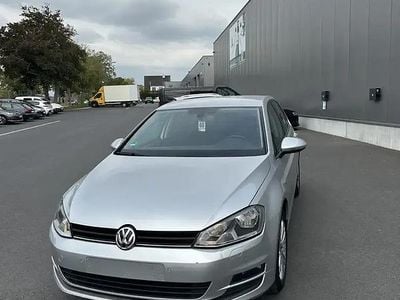 Occasion 2014 VW Golf Trendline Berline | 8 990 € (Prix juste)
