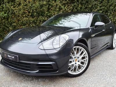 Porsche Panamera 4
