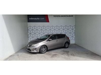 Toyota Auris Hybrid
