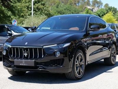 Noir Occasion 2016 Maserati Levante SUV | 25 990 € (Prix juste)