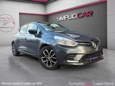 Gris Occasion 2016 Renault Clio IV LIMITED Citadine | 7 980 € (Prix juste)