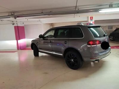 Gris Occasion 2007 VW Touareg R SUV | 15 000 €