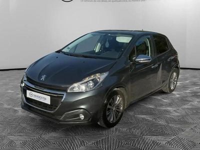 Gris Occasion 2016 Peugeot 208 Active Citadine | 6 490 € (Bon prix)
