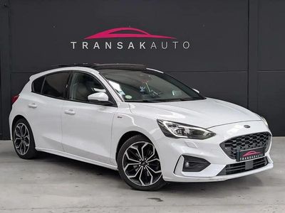 Blanc Occasion 2019 Ford Focus ST-Line Berline | 15 990 € (Prix assez cher)