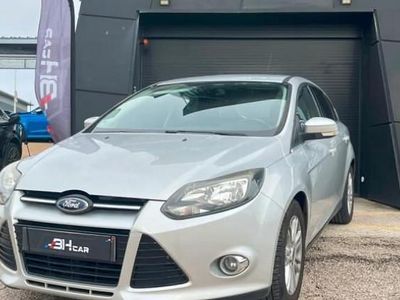 Gris Occasion 2013 Ford Focus Titanium Berline | 6 490 € (Prix juste)