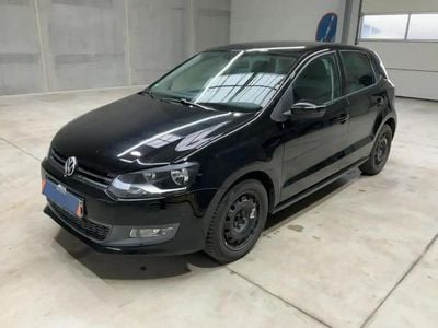 Noir Occasion 2010 VW Polo Berline | 9 990 € (Prix assez cher)