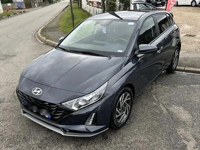 Gris Occasion 2025 Hyundai i20 Berline | 17 990 € (Bon prix)