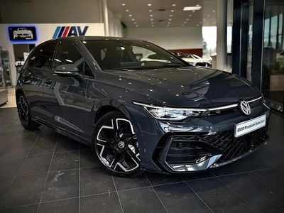 Gris Occasion 2025 VW Golf R-line Berline | 31 990 € (Prix juste)