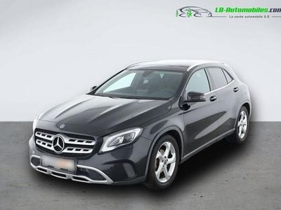 Mercedes GLA200